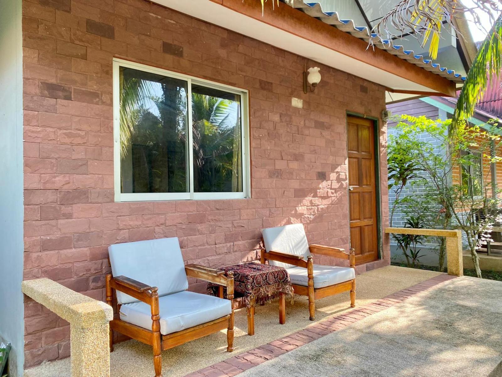 Coconut Bungalow Nai Yang Beach Extérieur photo