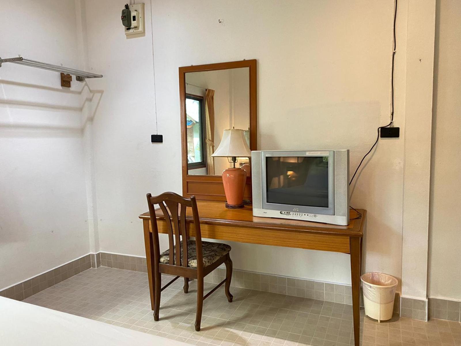 Coconut Bungalow Nai Yang Beach Extérieur photo