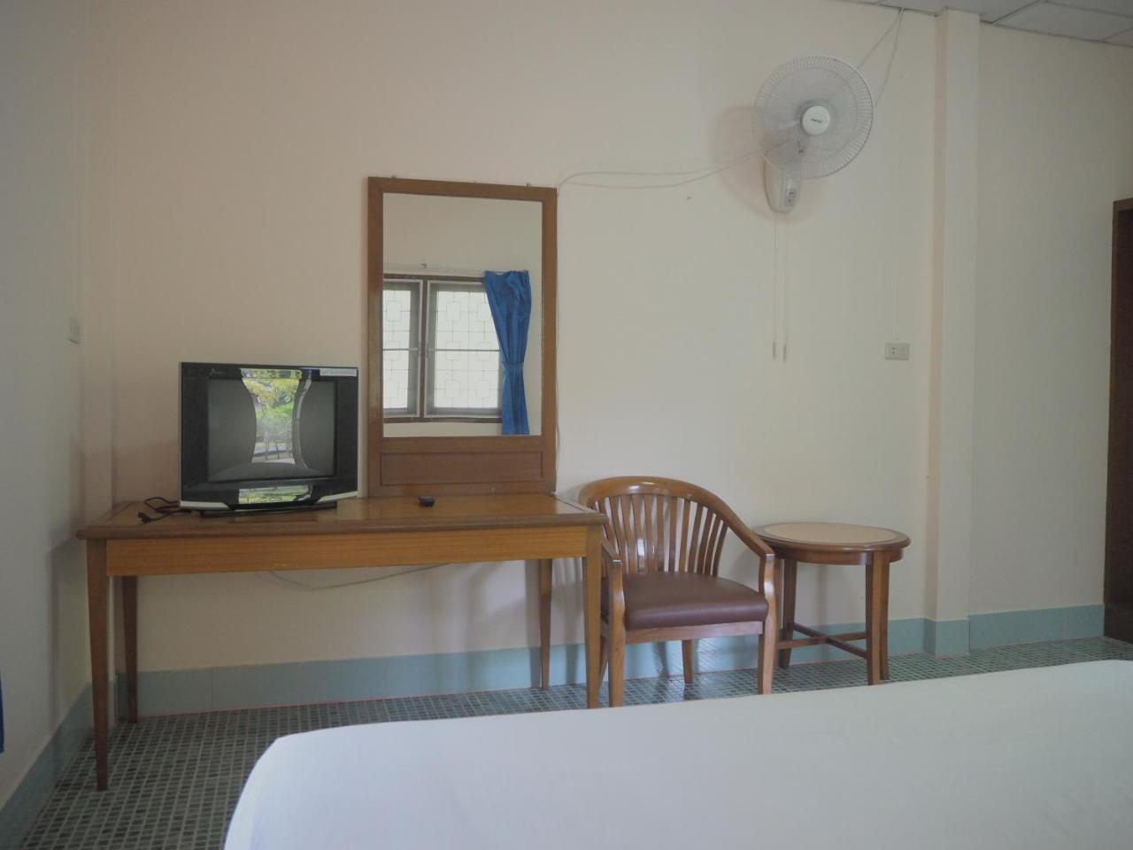 Coconut Bungalow Nai Yang Beach Extérieur photo